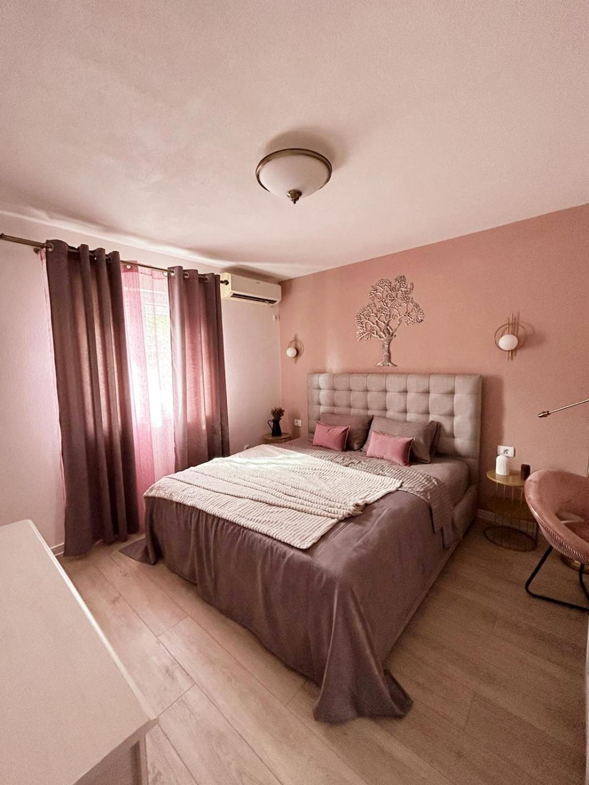 Aparthotel Monterria Bar Bagian luar foto